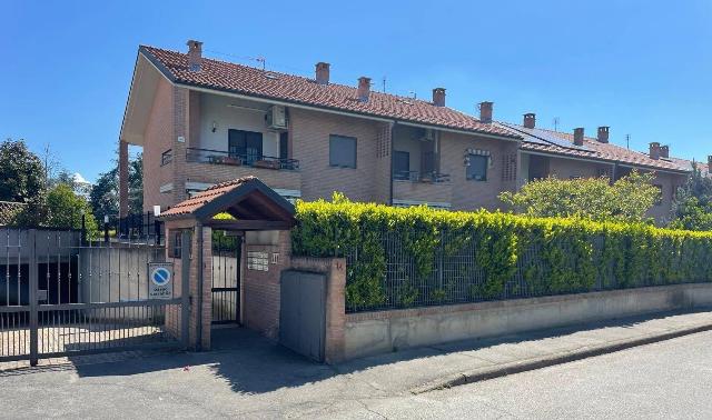 Villa a schiera in Via XXV Aprile 1a, Trofarello - Foto 1