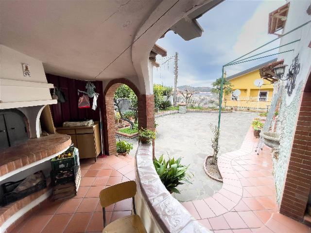 Villa in Via Fulloni, Mendicino - Foto 1