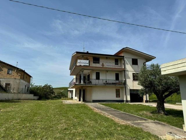 Apartament in Contrada Pinciare 10, Paglieta - Photo 1