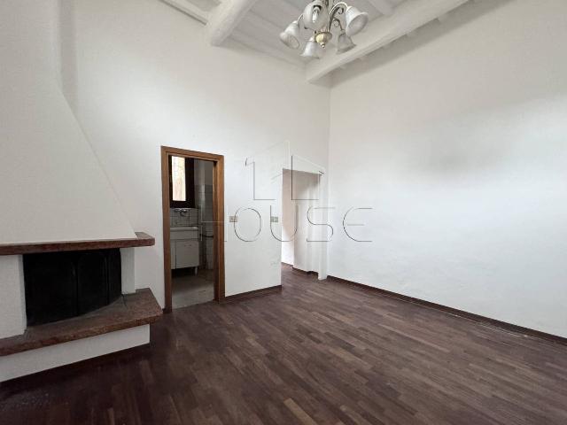 2-room flat in Via dei Casceri, 10, Città di Castello - Photo 1