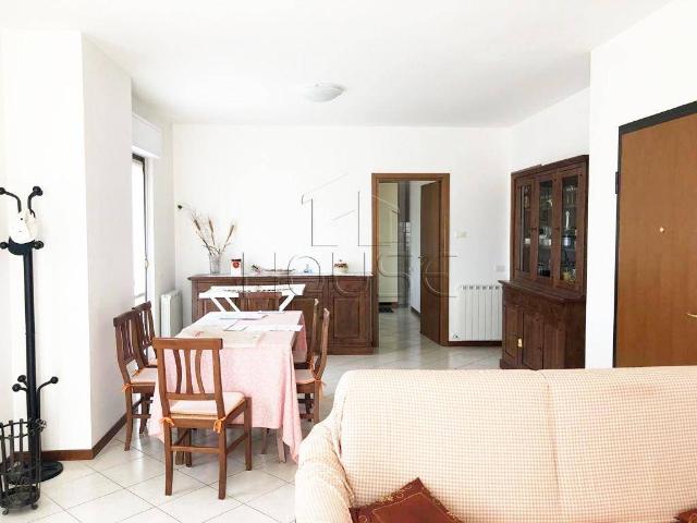 3-room flat in Via Palmiro Togliatti, Pierantonio, Pg 3, Umbertide - Photo 1