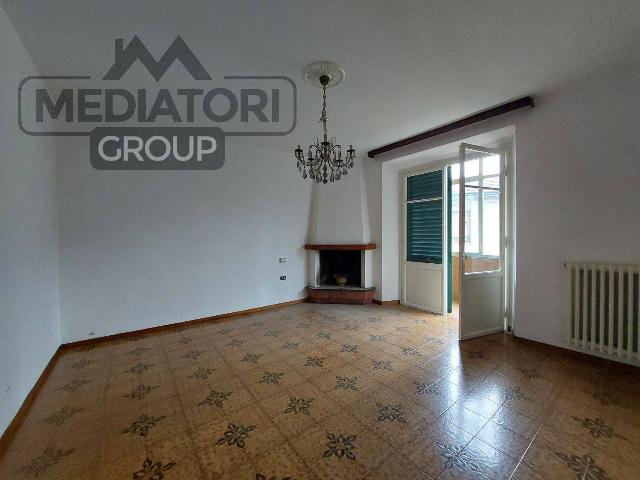 Quadrilocale in Via del Bisenzio 108, Vernio - Foto 1