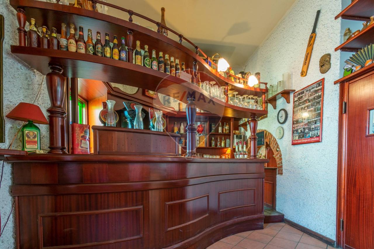 Negozio in Via Angelo Siffredi 54, Genova - Foto 1