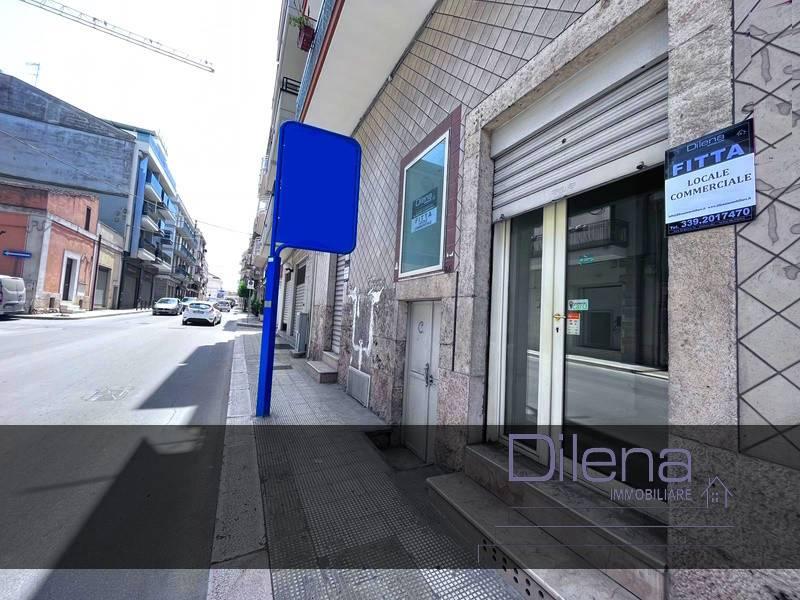 Negozio in Via dei Mille 42, Altamura, {3} - Foto 1