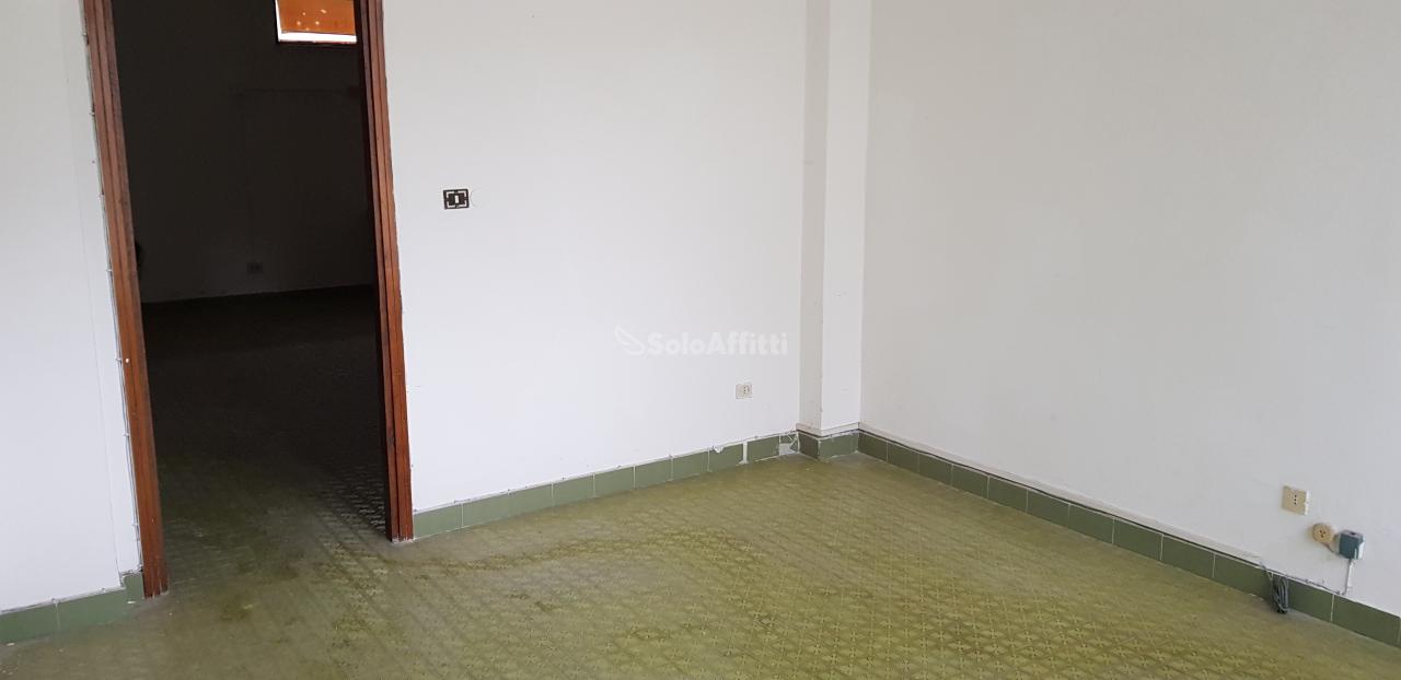 Magazzino in , Monfalcone, {3} - Foto 2