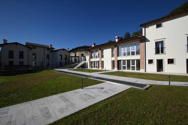 Quadrilocale in Via Leonardo Murialdo, Montecchio Maggiore - Foto 1