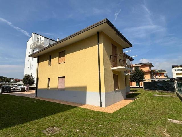 Zweizimmerwohnung in Via Flavio Gioia, Jesolo - Foto 1