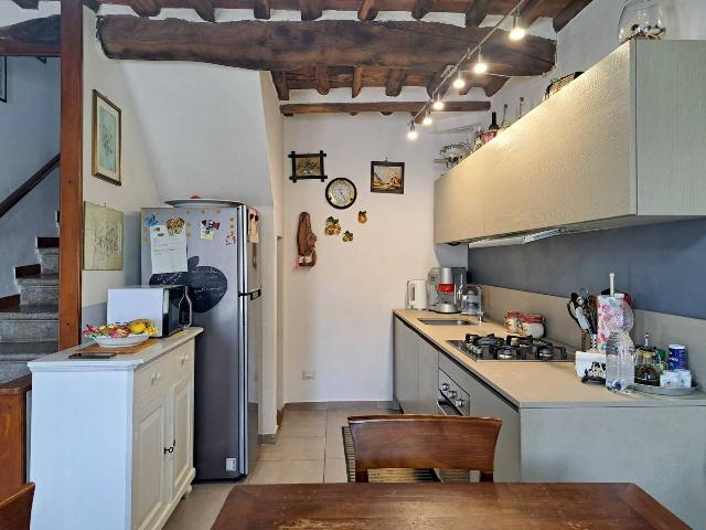 Detached house in Via della Chiesa XI, Lucca - Photo 1