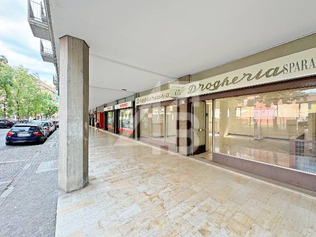 Negozio in {3}, Viale Ungheria 121 - Foto 1