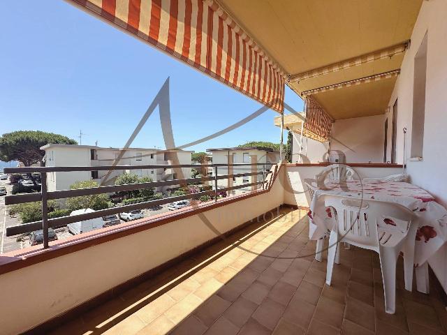 2-room flat in Via Isola di Capraia, Follonica - Photo 1