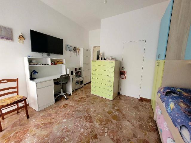 4-room flat in Via Fosse Ardeatine, Gioia del Colle - Photo 1