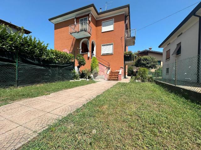 Villa in {3}, Viale Rimembranze 10 - Foto 1