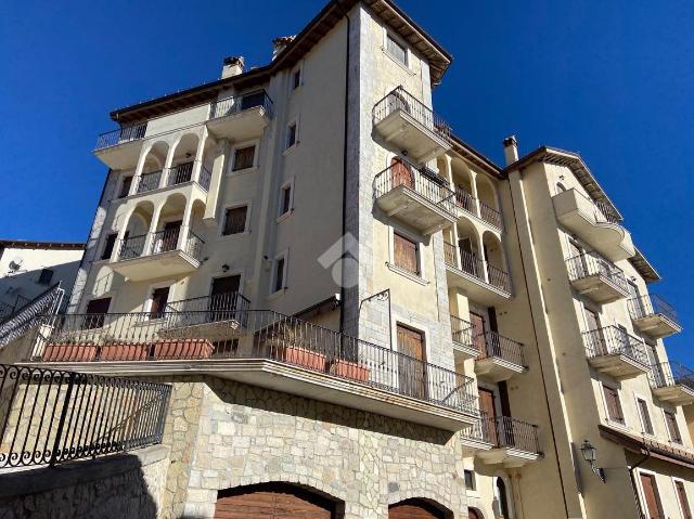 4-room flat in Appartamento Via Morelle 1, Castel di Sangro - Photo 1