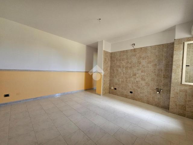 2-room flat in Traversa Barlaam da Seminara 53, Catanzaro - Photo 1