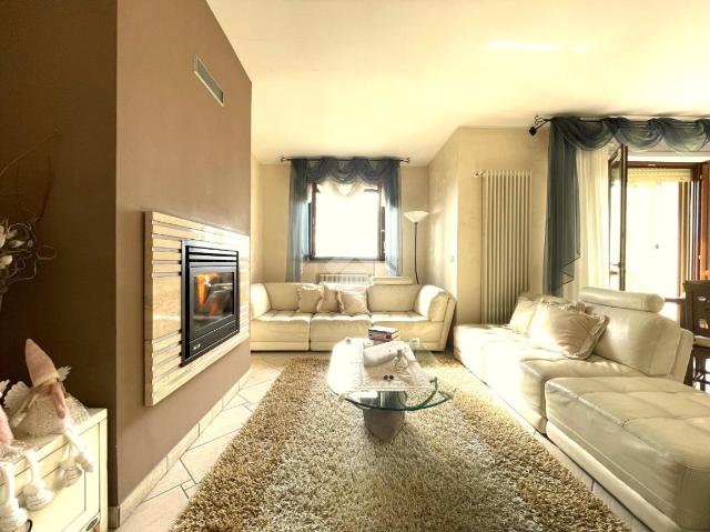 Apartament in Via P. Borsellino 42, Chivasso - Photo 1