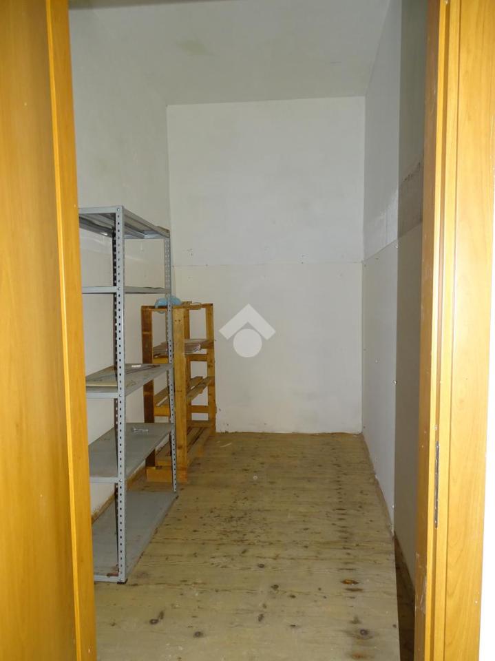 Negozio in Via Cairoli 7, Castrovillari, {3} - Foto 2