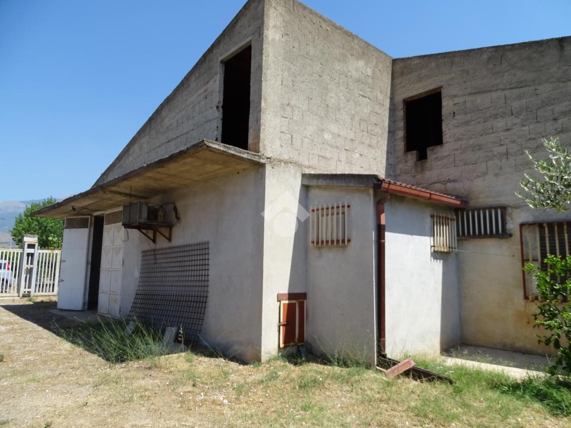 Magazzino in C. da Pietrapiana 1, Castrovillari, {3} - Foto 1