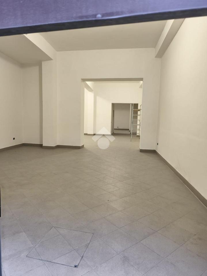 Negozio in Via Pollino 98, Castrovillari, {3} - Foto 2