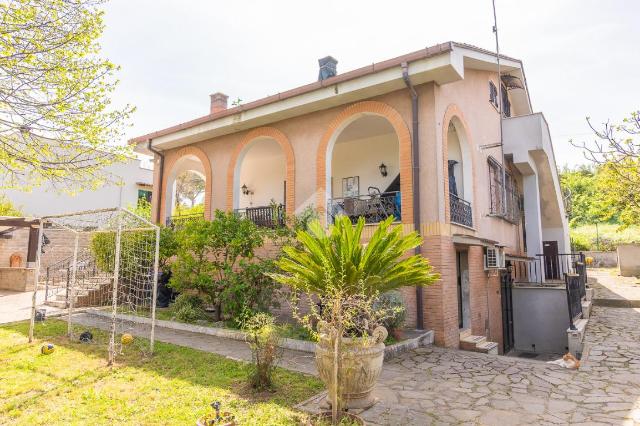 Villa in {3}, Via Luigi Einaudi 1 - Foto 1