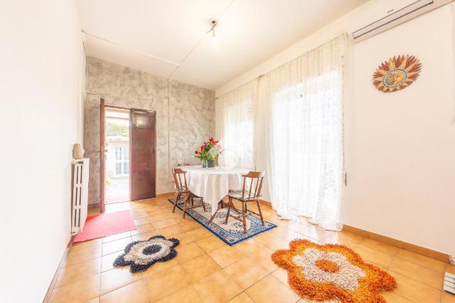 3-room flat in Via Luigi Einaudi 1, Zagarolo - Photo 1