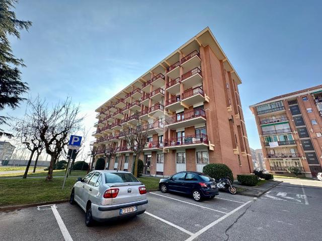 Trilocale in Via Volpiano 21, Borgaro Torinese - Foto 1