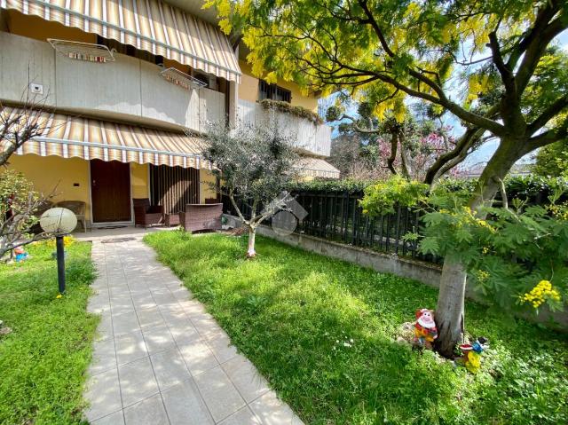 Terraced house in Via Brodolini 33, San Giovanni Lupatoto - Photo 1