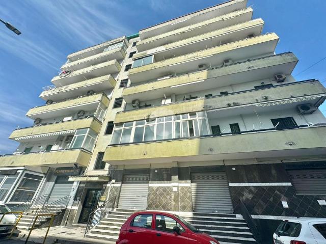 Trilocale in Via Vincenzo Bellini 5, Casalnuovo di Napoli - Foto 1