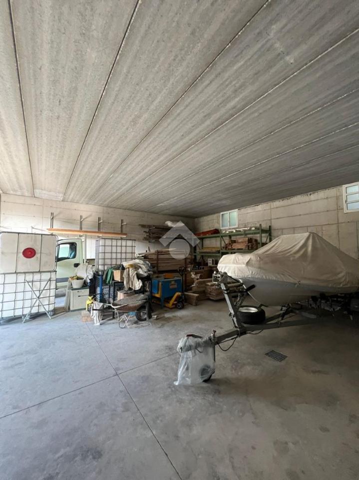Capannone in Via Nazionale 1, Trescore Balneario, {3} - Foto 2