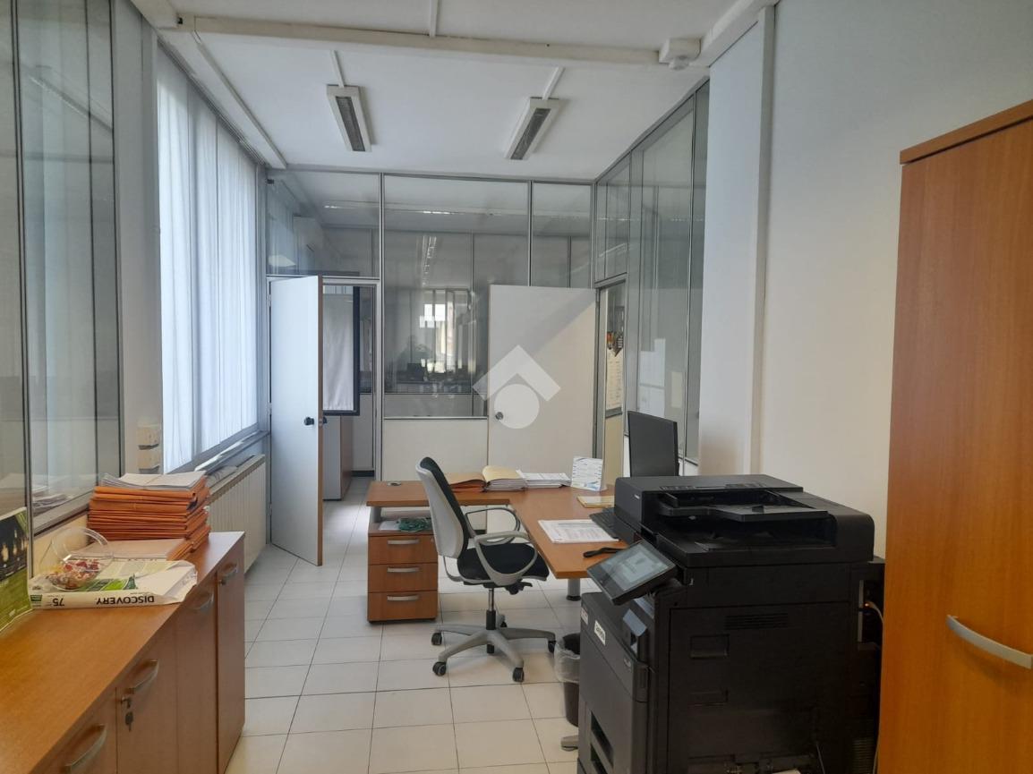 Ufficio in Via Roma 88, Grumello Del Monte, {3} - Foto 1
