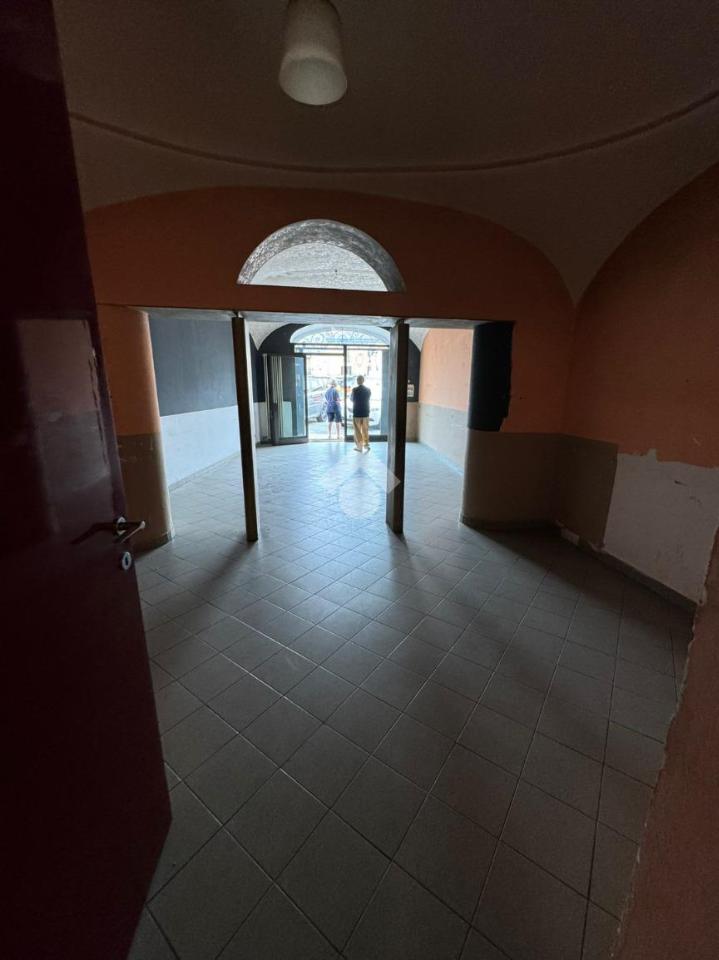Negozio in Piazza Cavour, Trescore Balneario, {3} - Foto 2