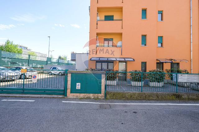 2-room flat in Via Ronchetti 22, Bergamo - Photo 1