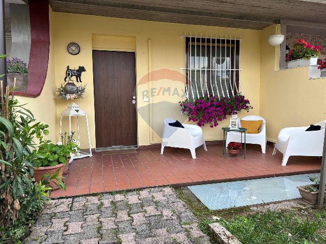 Terraced house in Via Marco Agosti, Calcinato - Photo 1