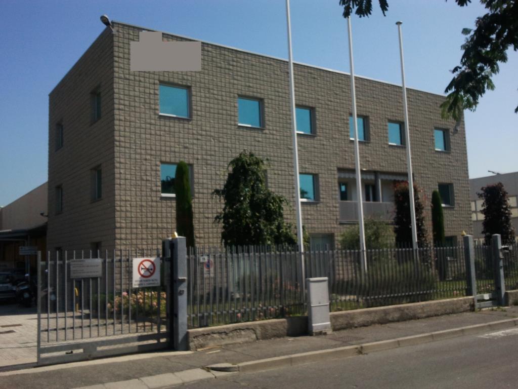 Ufficio in 1 Maggio 18, Bonate Sotto, {3} - Foto 1