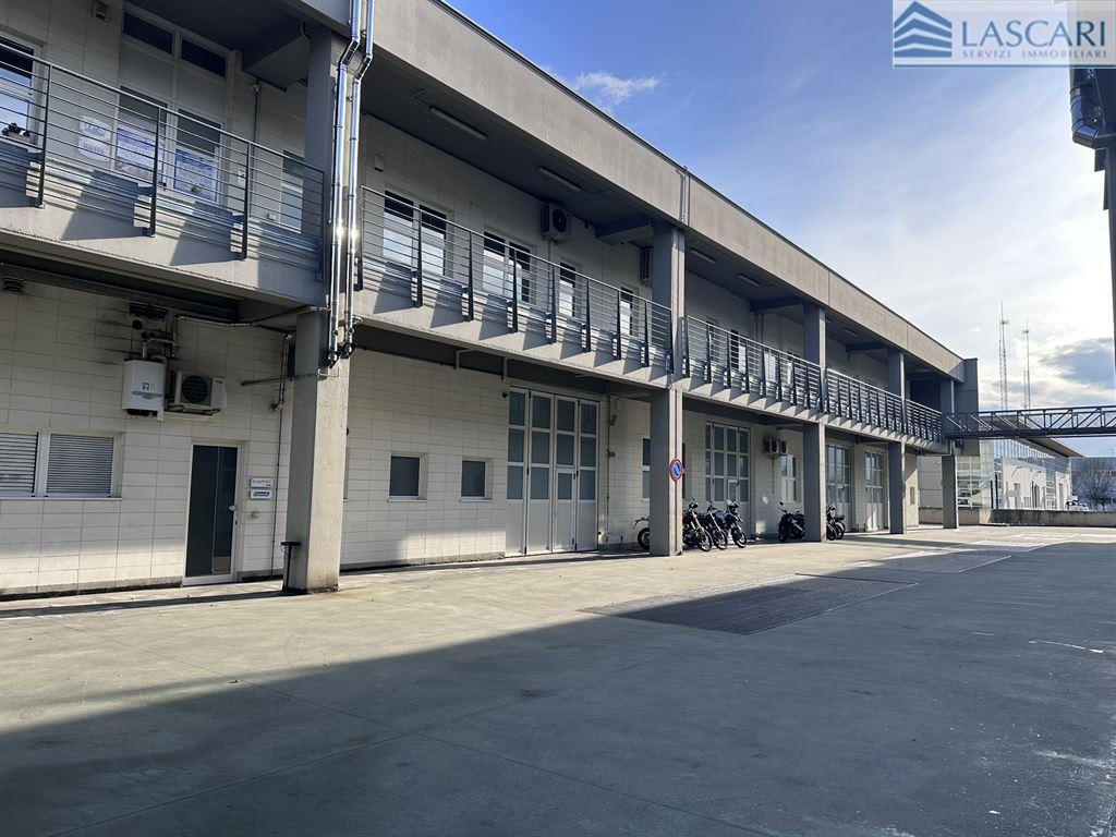 Laboratorio in Via dell'Industria, Bergamo, {3} - Foto 1