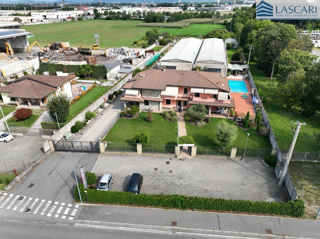 Capannone in Via Levate 41, Osio Sotto, {3} - Foto 1