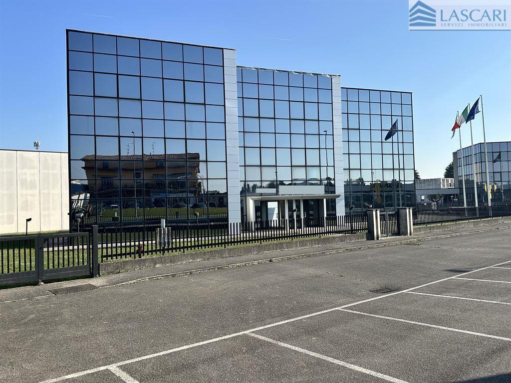 Ufficio in Via Valle d'Aosta, Dalmine, {3} - Foto 1