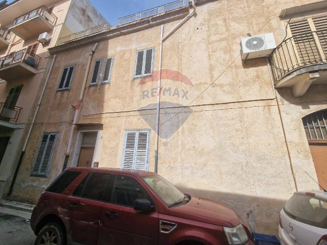 Casa indipendente in Via Provenzano 8, Partinico - Foto 1