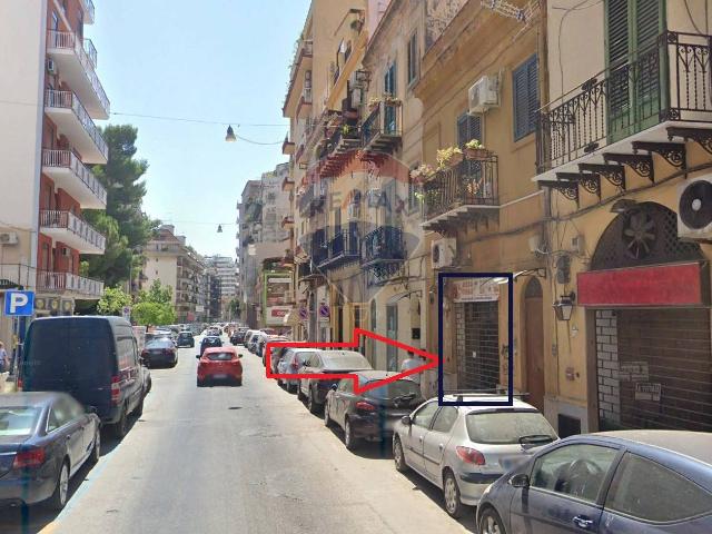 Geschäft in Via Sampolo 454, Palermo - Foto 1