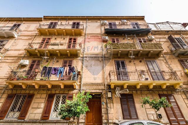 Appartamento in Via Vincenzo Mortillaro 28, Palermo - Foto 1