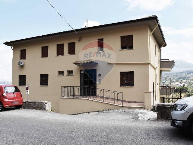 4-room flat in Via Provinciale 1, Monreale - Photo 1