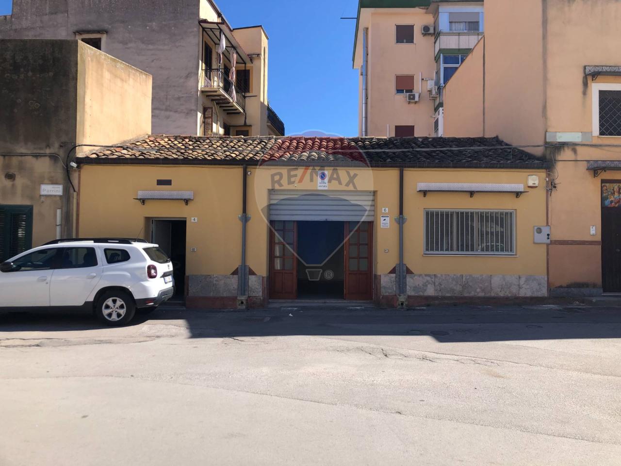 Laboratorio in Vicolo Parrini 4, Palermo, {3} - Foto 1