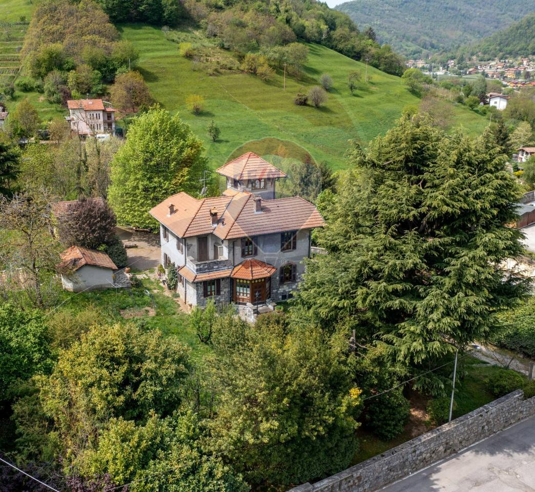 Villa in vendita a Berzo San Fermo