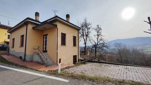 Einfamilienhaus in Località Mandola 23, Gropparello - Foto 1