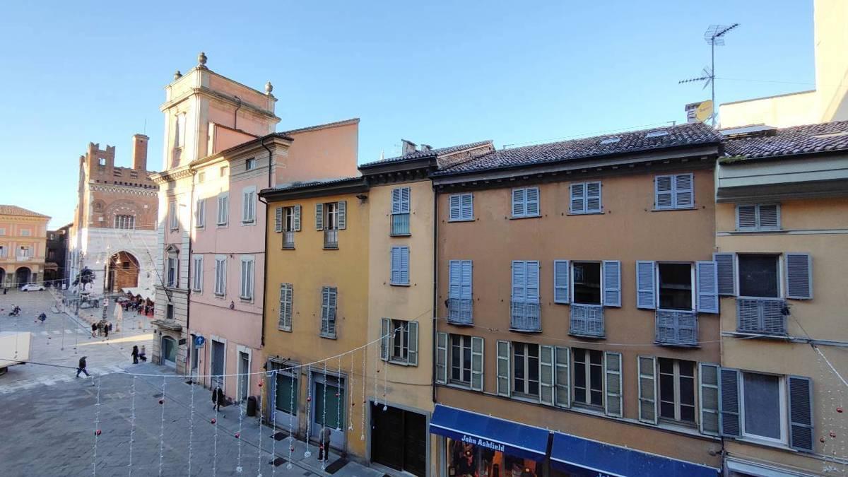 Ufficio in vendita a Piacenza