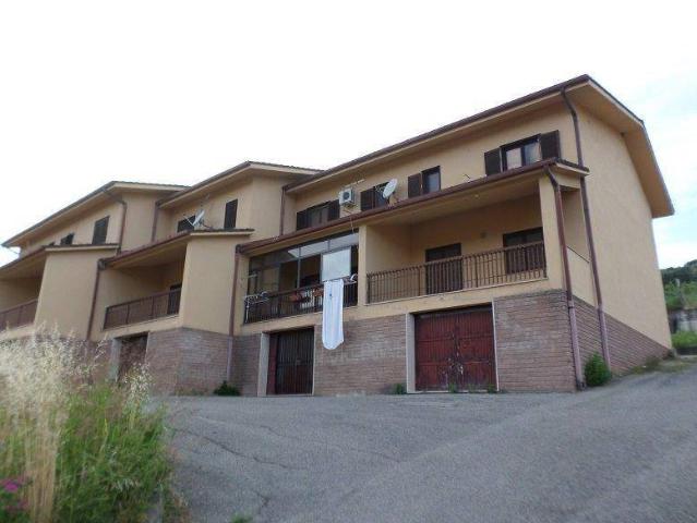 Villa a schiera in Via Manzoni, Rende - Foto 1