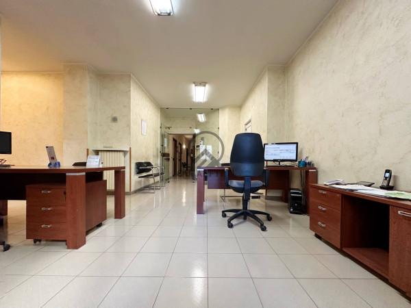 Ufficio in Corso Camillo Benso di Cavour 9, Andria, {3} - Foto 2