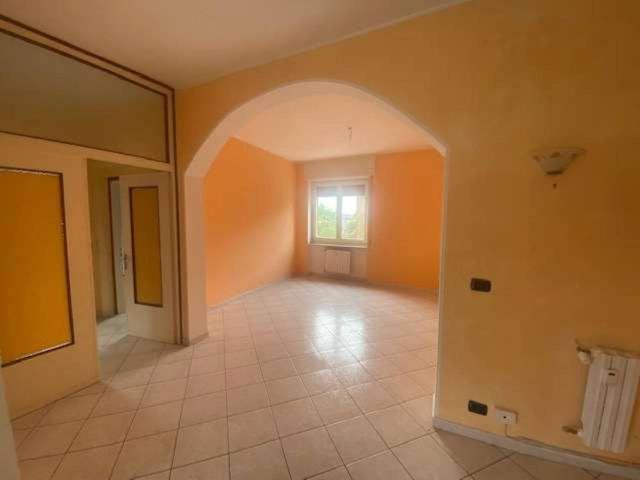 3-room flat in Via Enrico De Nicola S.N.C., Voghera - Photo 1