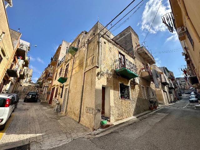 Einfamilienhaus in Via Giovanni Bovio 38, Castellammare del Golfo - Foto 1