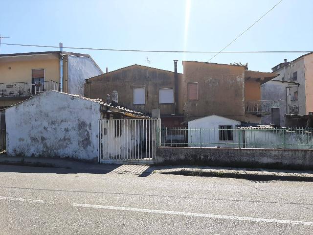 Detached house in Via dei Bizantini 165, Lamezia Terme - Photo 1