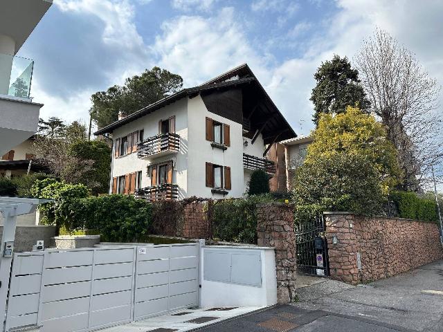 Villa in Via Asiago 57, Cantù - Foto 1